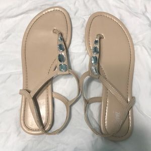 Sandals with gems